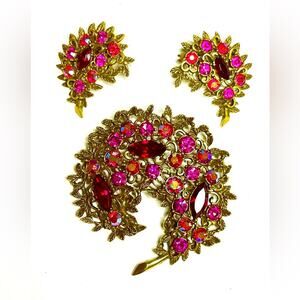 Vintage Signed Jewelry Set Brooch Clip Earrings Red Pink Rhinestones Jewelry AU0